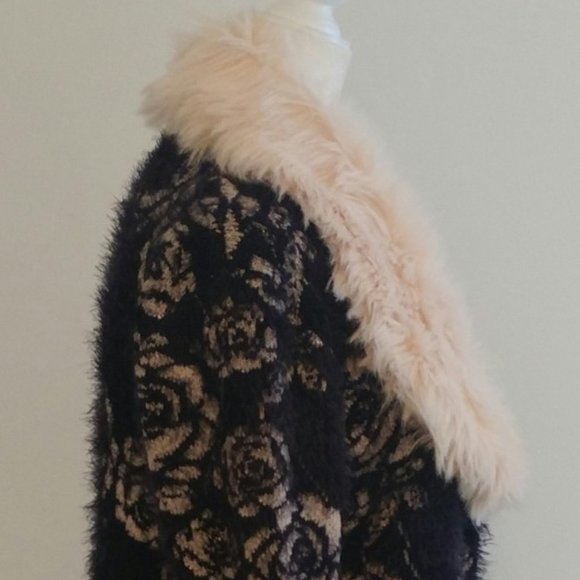 Black Rivet Black/Blush Rose Cardigan - Small NWT - Picture 7 of 8